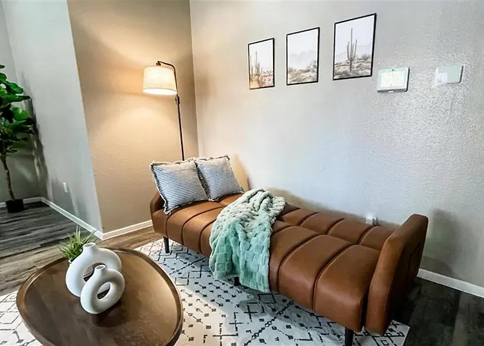 Ferienwohnung Vibrant Texan Escape With Patio & Gated Community Houston