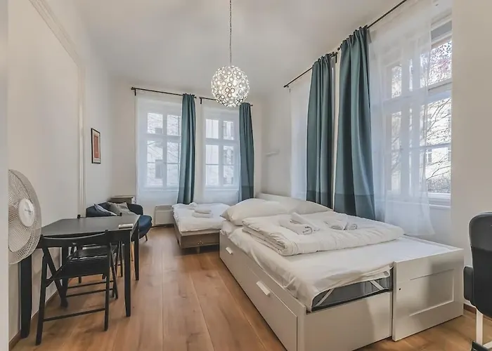 Prague Old Town Walkable Flat,Kitchen, New Bathroom