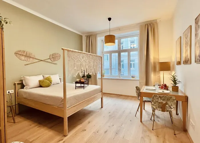 SERVUS HOMES Schönbrunn I Top-Lage&Metro Wien