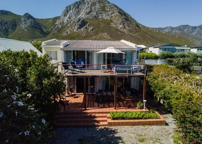 245 On 10Th Family Sea Views Grotto Beach Hermanus