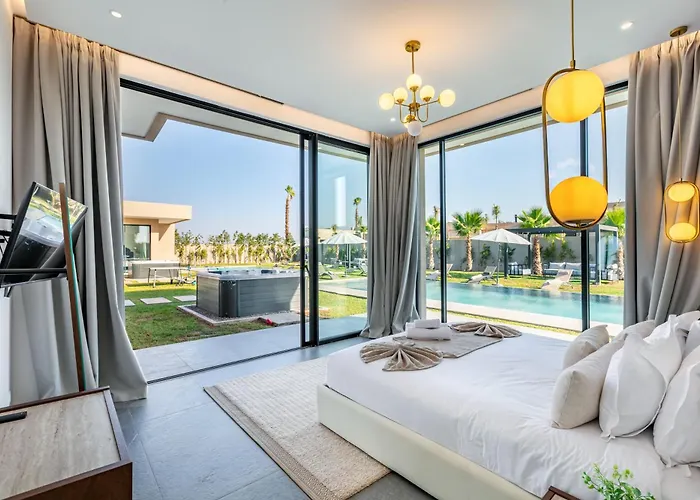 Spacieuse Villa Jumelee, 2 Piscines Et Vue Superbe Marrakesch