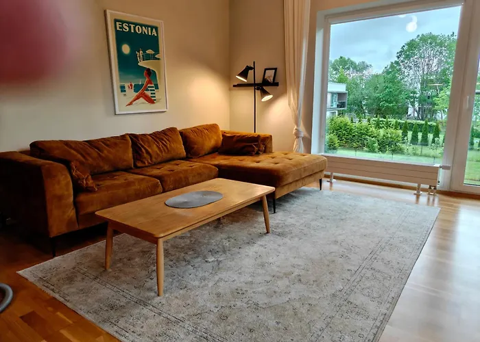 Modern And Peaceful Seafront Apartment - Wifi, Free Parking Pärnu