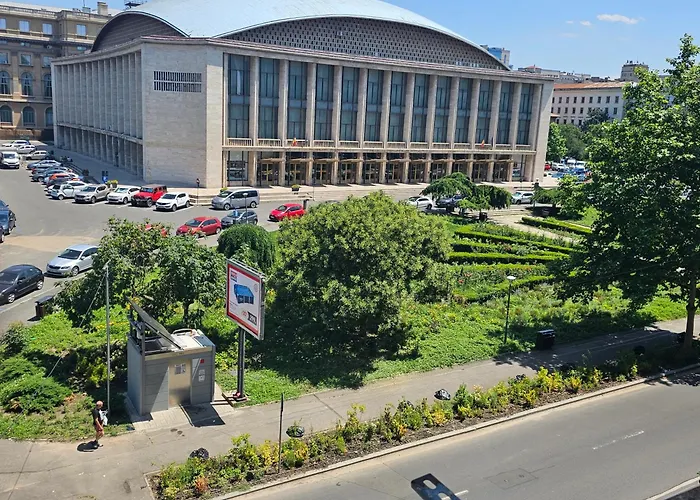 Landmark View - Concerthall - Chic Comfort 1Bdr Bukarest