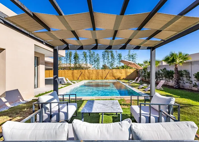 Spacieuse Villa Jumelee, 2 Piscines Et Vue Superbe Marrakesch