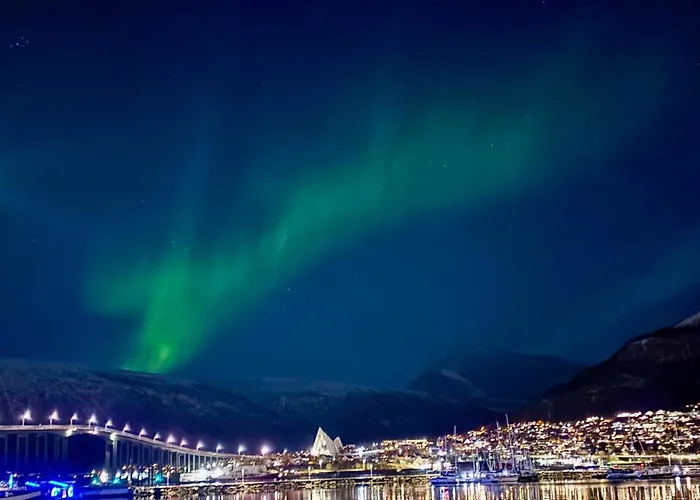 Modern Central Apartment With 2 Bedrooms Tromsø