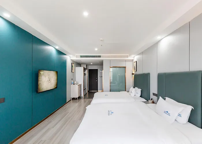 Blue Coast Hotel Chengdu