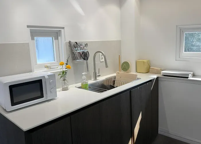 Hongdae 4Min Walk #3Bd 2Ba #Baby Crib #8 Queen Beds #Private Terrace Seoul