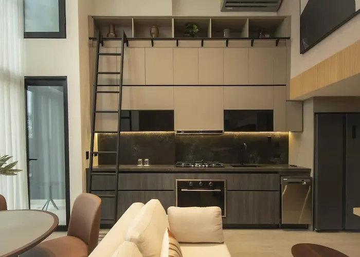 Elegant Loft With 1 Bedroom Near Multiplaza Panama Stadt