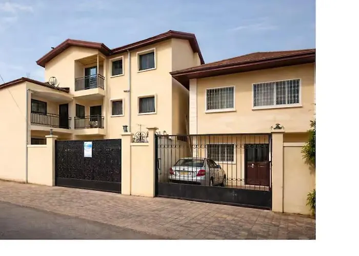 Home Val Yaoundé