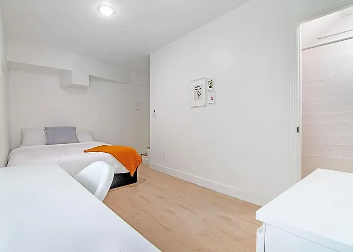 Private Guesthouse Studio Near Echo Park Los Angeles
