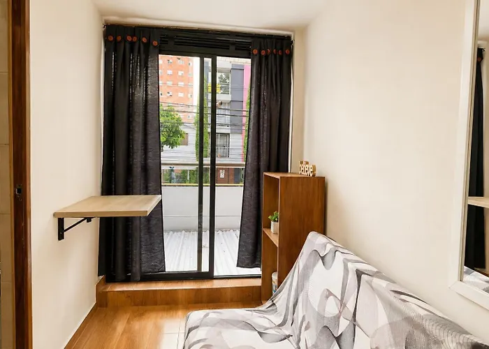 Estudio Renovado Belen, Ubicacion E Iluminacion Medellín
