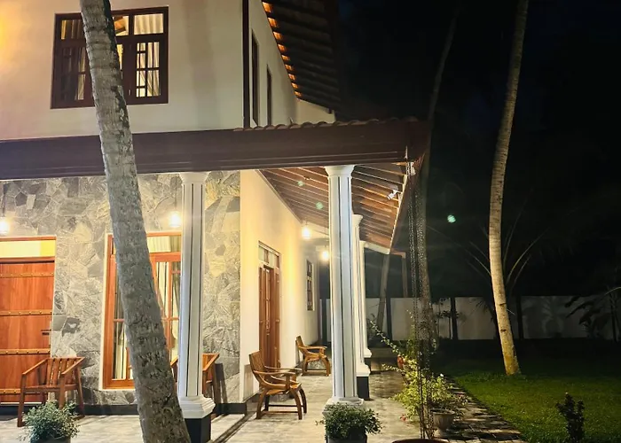 Naveen Tours And Akarui Villa Bentota