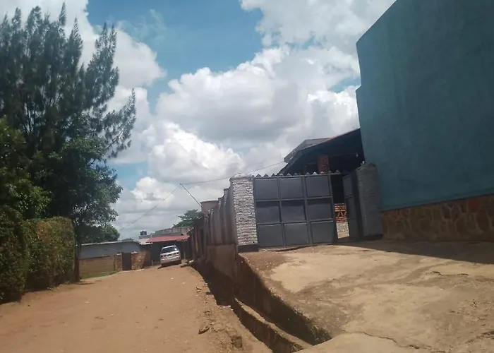 The Cozy Burrow Ltd Guest House Kigali