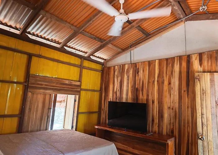 Parque Indigo Nature Lodge, Rincon De La Vieja Liberia