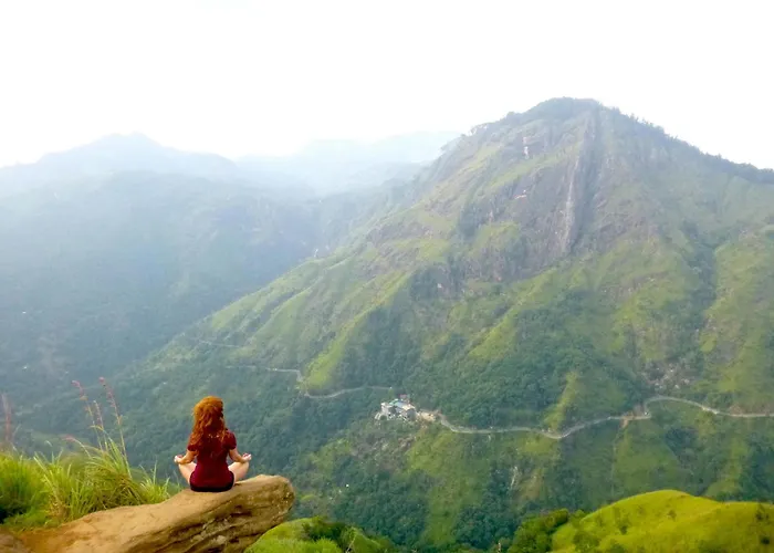 Hike And Stay Ella