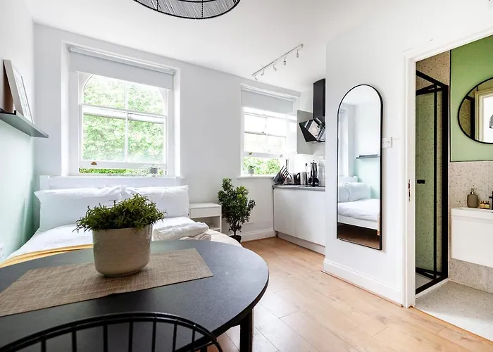 Studio Near Bayswater Station - 17 London