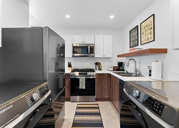Canyon View By Coastline Vacation Rentals San Diego