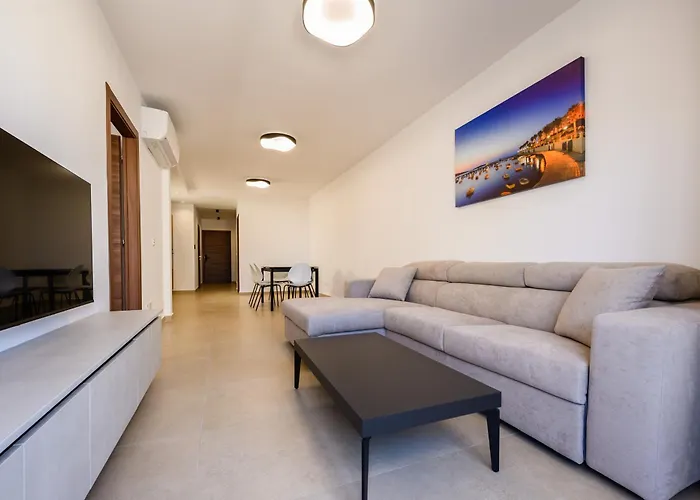 Stay At Portobello Luxury Suites St. Paul's Bay