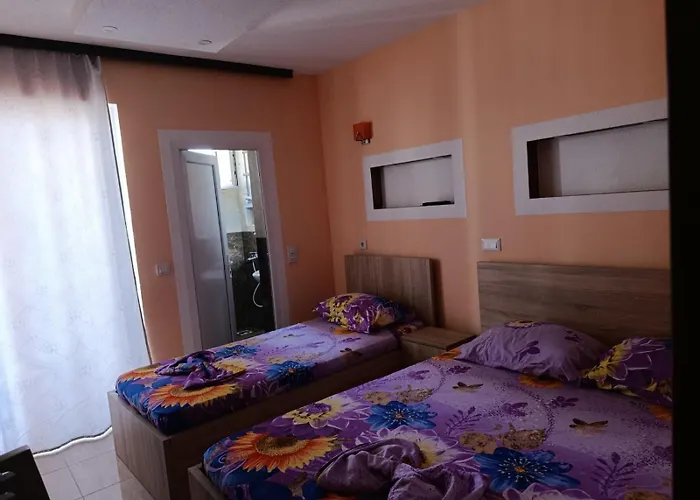 Lira Rooms & Apartments Ulcinj