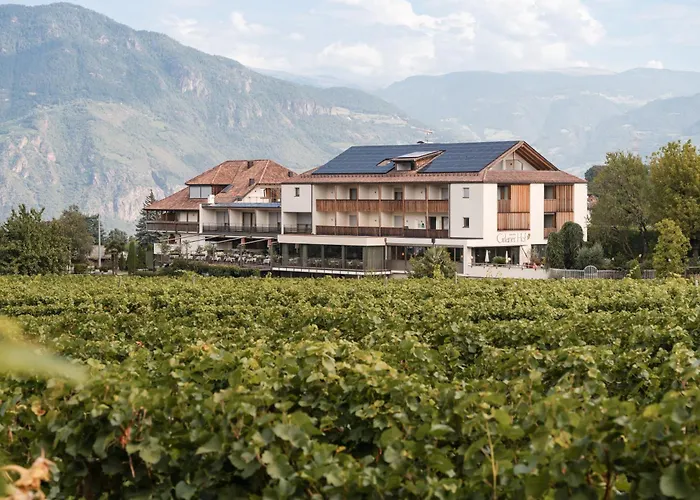 Hotel Girlanerhof Eppan an der Weinstraße