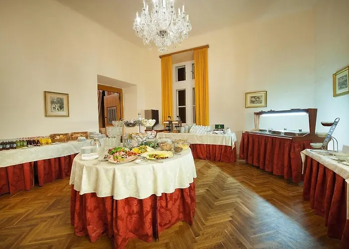 Ea Zamecky Hotel Hrubá Skála