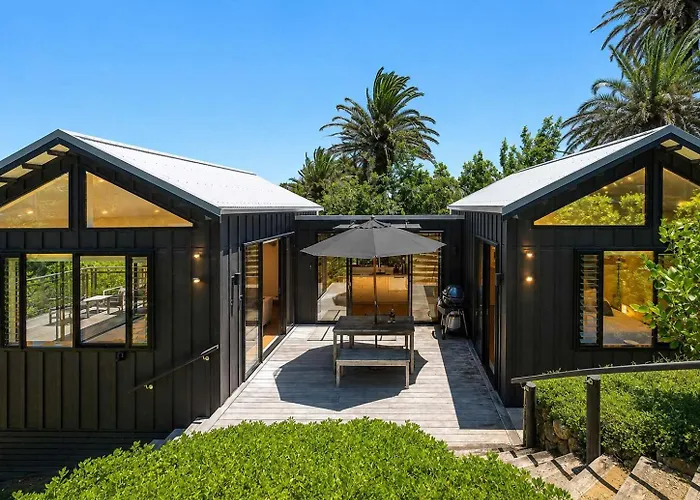 Art Lovers Retreat - Stay Waiheke Onetangi