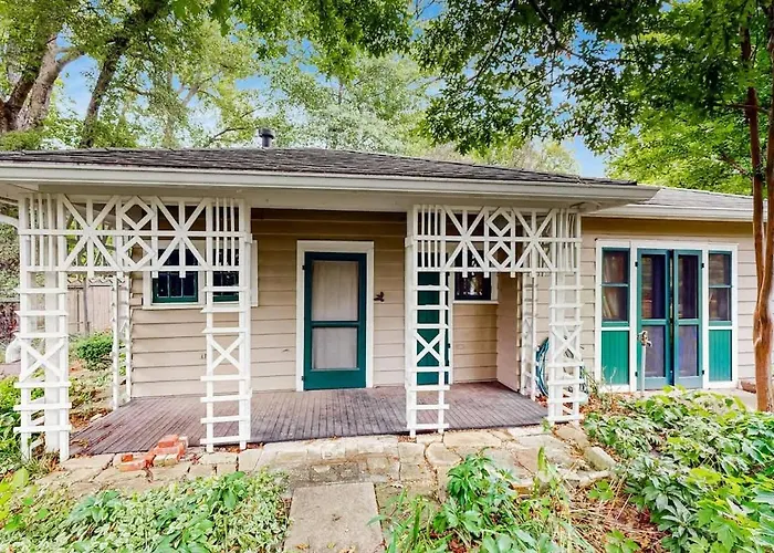 Little House Nashville - Guest House