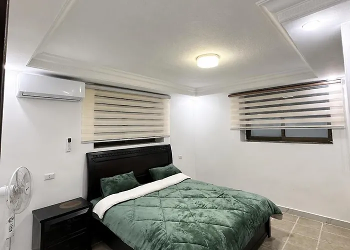 Cozy Large Studio 1 Central Amman Near Rainbow Street