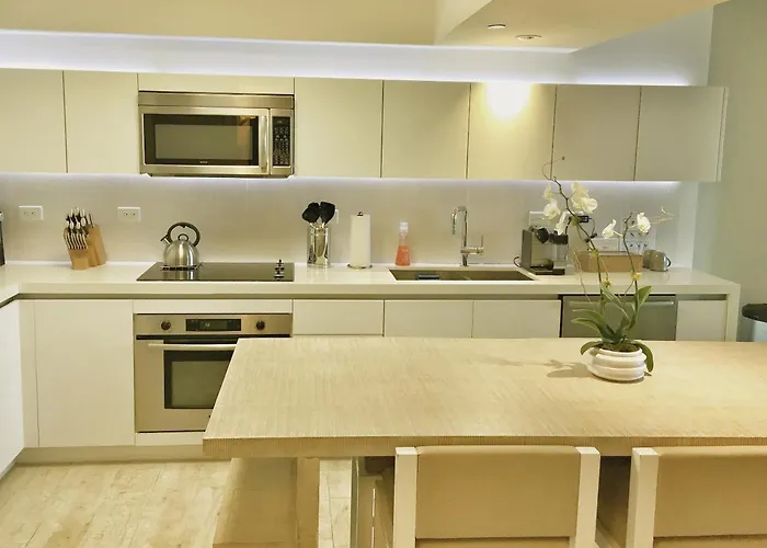 Amazing View 1 Hotel Corner Unit 1Br/1Ba W Balcony Miami Beach