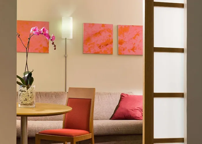 Novotel Paris La Defense Esplanade Courbevoie