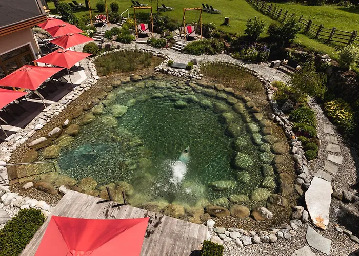 Hotel Eden Tux