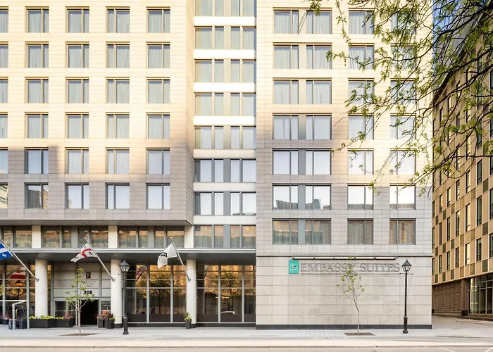 Embassy Suites By Hilton - Montréal