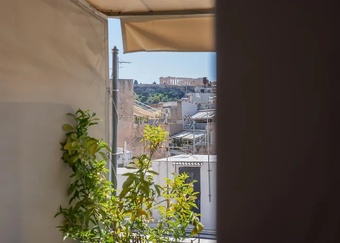 Stunning Acropolis View At City Center Athen