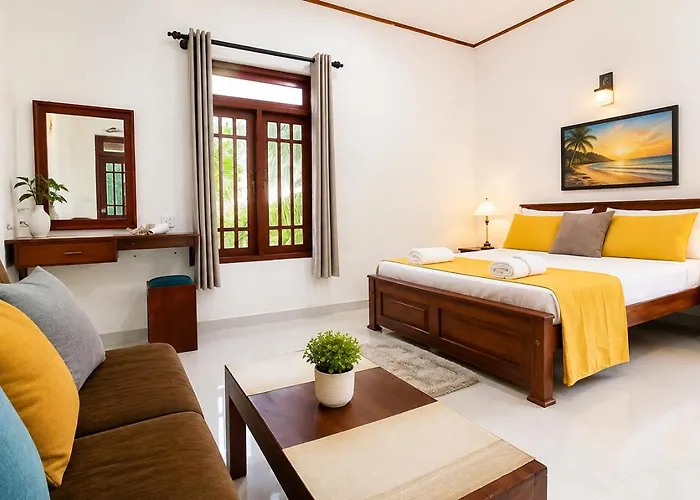 The Max Villa Negombo