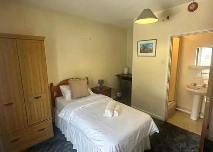The Jays Guest House Almondsbury