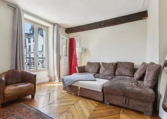 Ferienwohnung Pantheon, Rue Cardinal Lemoine - Id 1023 Paris