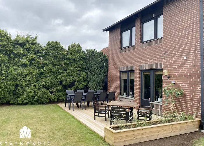 Large And Spacious Holiday Home In Helsingborg