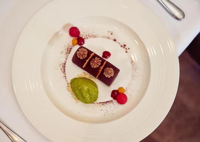 Hotel Roseate House London