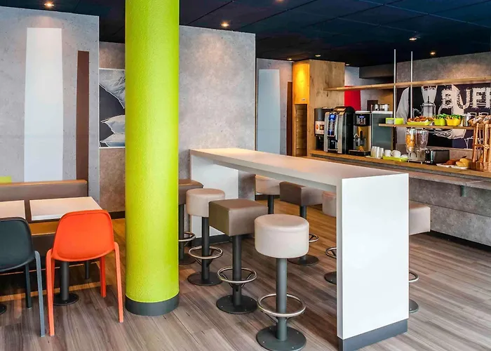 Ibis Budget Courbevoie Paris La Defense