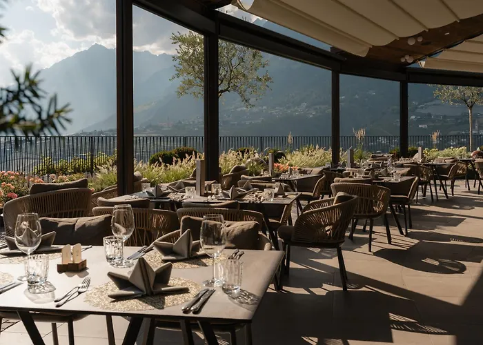 Hotel Schlosswirt Schenna