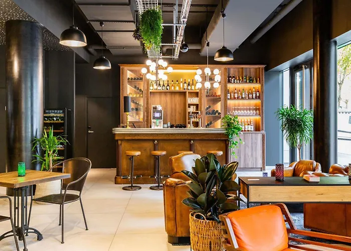 Hotel Ibis Styles Puteaux Paris La Defense