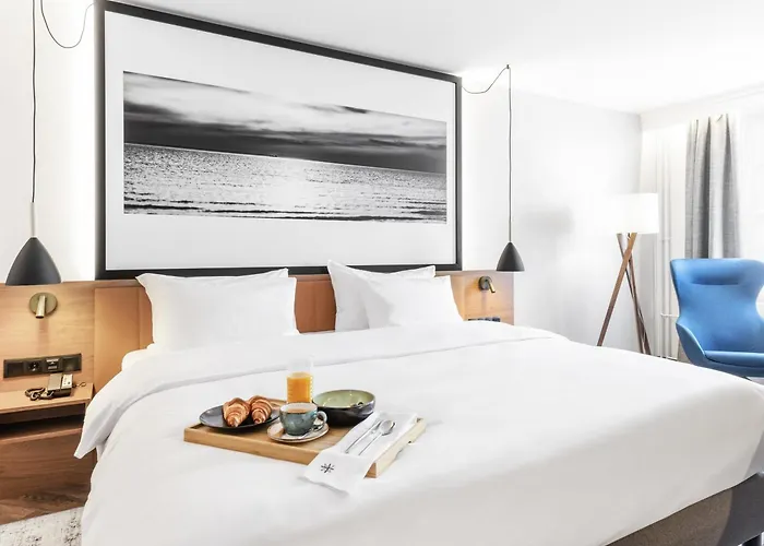 Mercure Klaipeda City Hotel, Meetings, Events, Restaurant & Bar - Accor Group