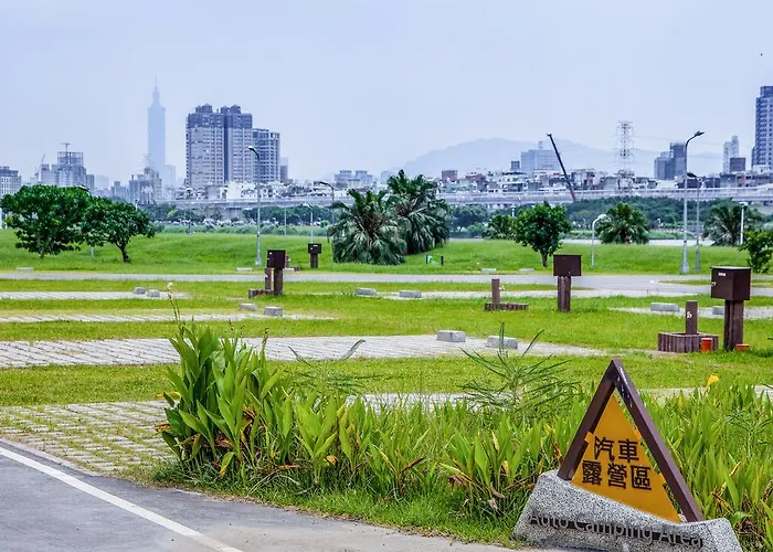 Taipei Hua Zhung Campsite