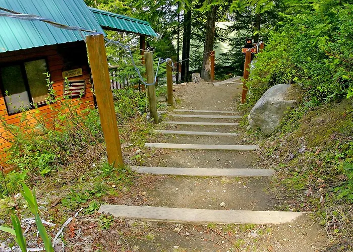 Lake Wenatchee Getaway - Lakefront Weekend Hideout Telma