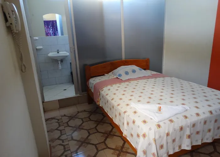 Hospedaje Las Almendras Tarapoto