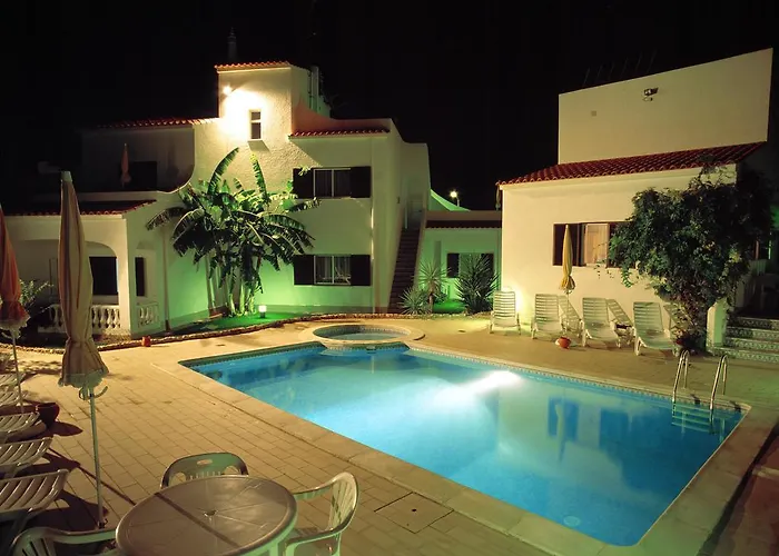 Hotel Dona Ana Garden Lagos