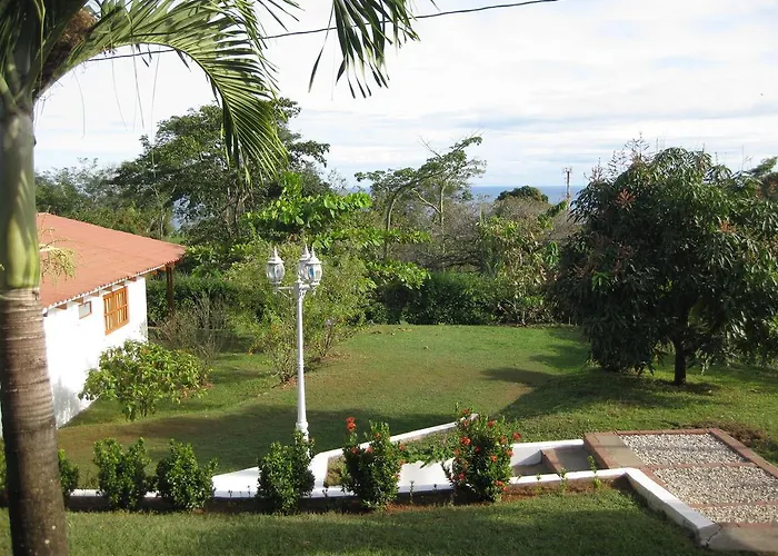 Hotel Three Monkeys Montezuma