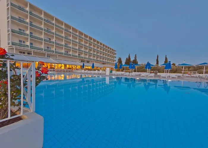 Palmariva Beach Hotel By Anayia All Inclusive Resorts Erétria