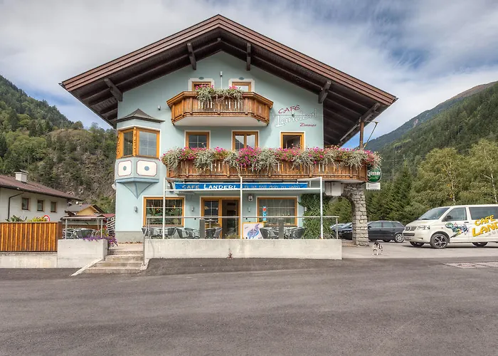 Hotel Café Landerl Matrei in Osttirol