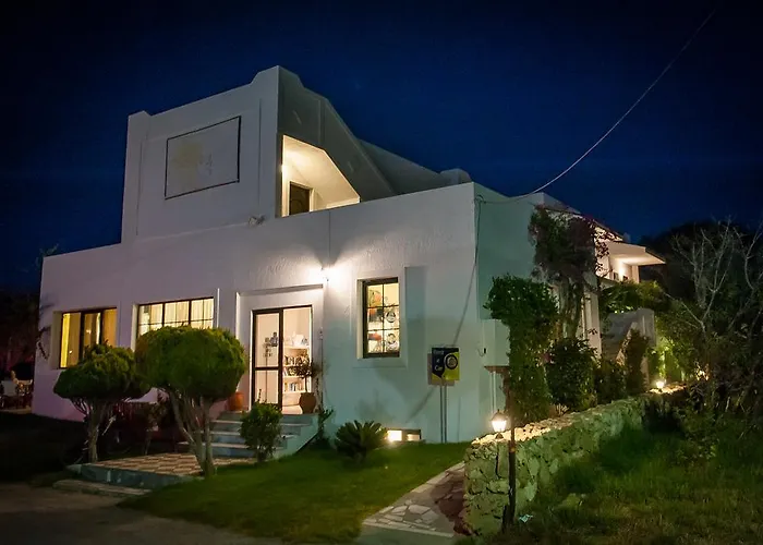 Aparthotel Ilios And Irene Mastichari 